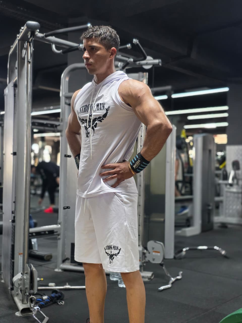 Ensemble Sport "STRONG MAN – POWER MODE" 💪🔥 | Force, Style & Performance